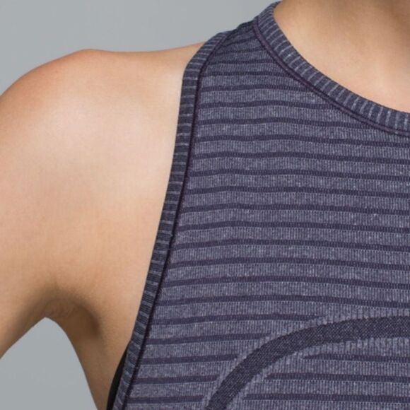 Lululemon Run: Swiftly Tech Tank
Rugby Stripe Tonal Heathered Black Grape Size 2 - Picture 3 of 10